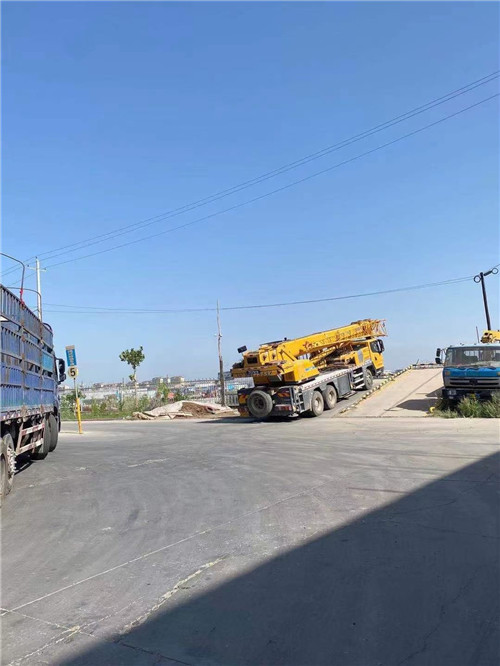 麟游县25吨吊车的租赁价格大概是多少？